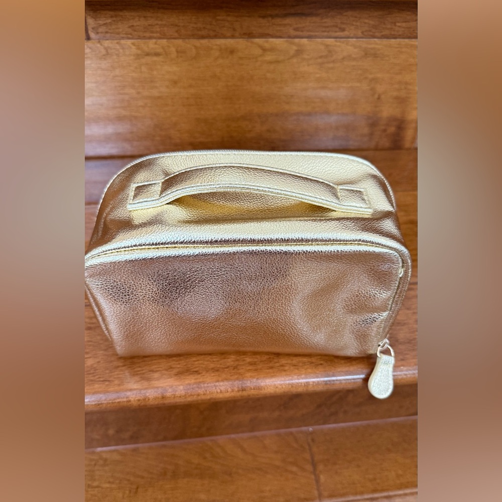 NEW Shiseido Ginza Tokyo Makeup Bag Gold & White - Picture 9 of 9